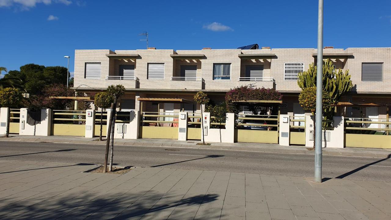 Casa Junto A La Playa Costa Dorada Villa L'Ampolla Exterior photo